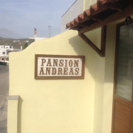 Pansion Andreas Apartamento Tínos Exterior foto