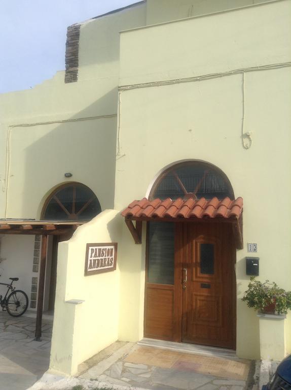 Pansion Andreas Apartamento Tínos Exterior foto